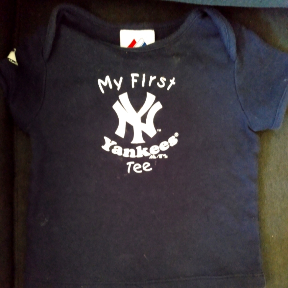 Majestic My First New York Yankees 24 month shirt